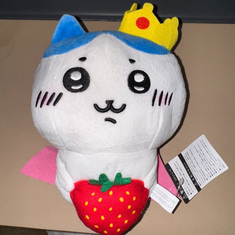 Brand New Chiikawa Hachiware Plush Strawberry Crown Edition